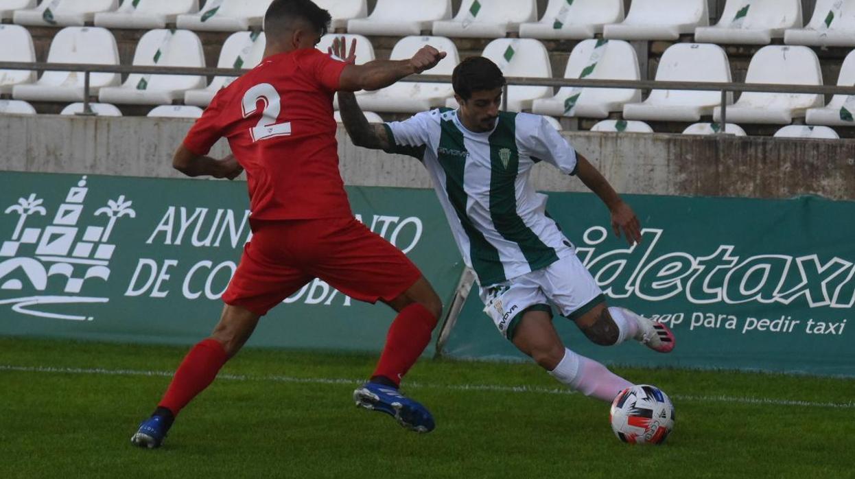 El Córdoba B, que sigue sin ganar, en el partido del sábado en El Arcángel ante el Sevilla C