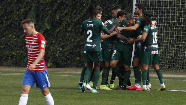 El Córdoba CF recurre alineación indebida del Recreativo Granada y que le den el partido por ganado