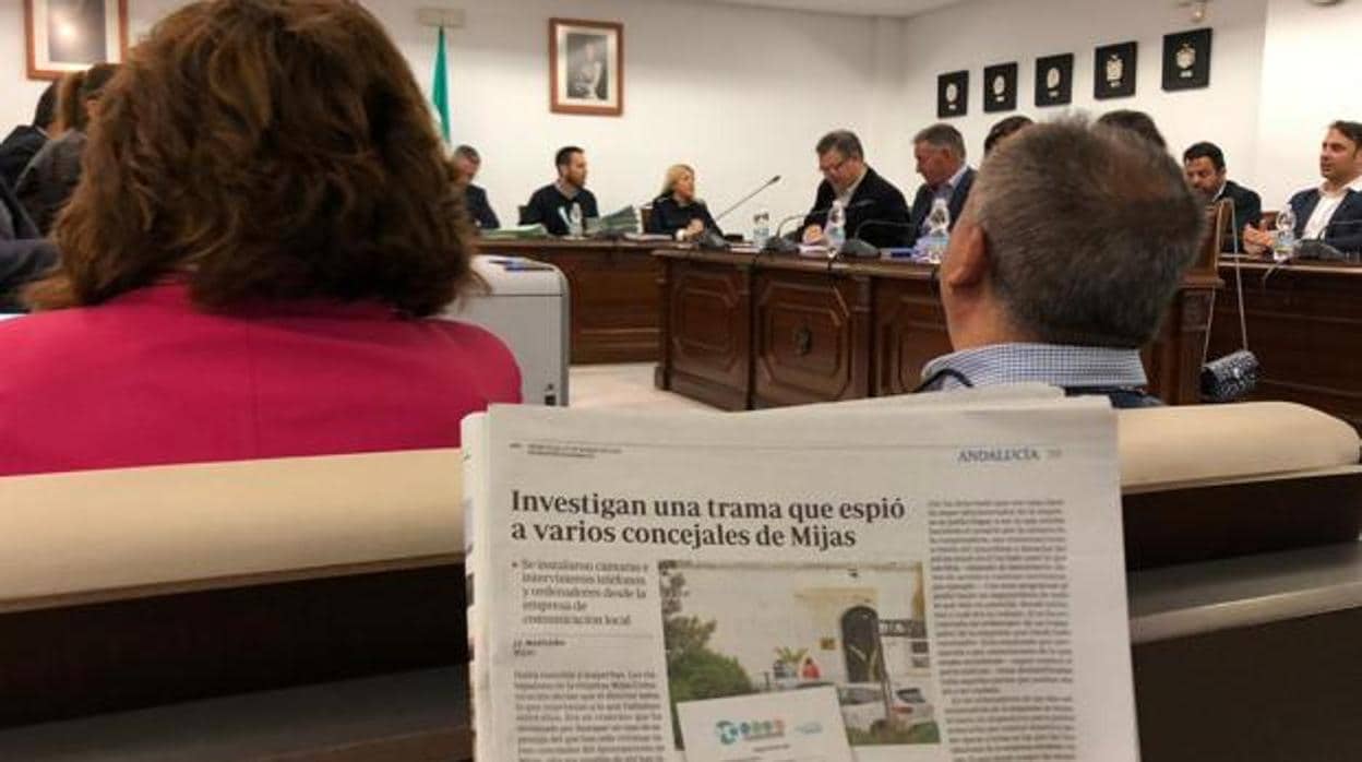 La información de ABC sobre la supuesta trama de espionaje en Mijas en el pleno municipal