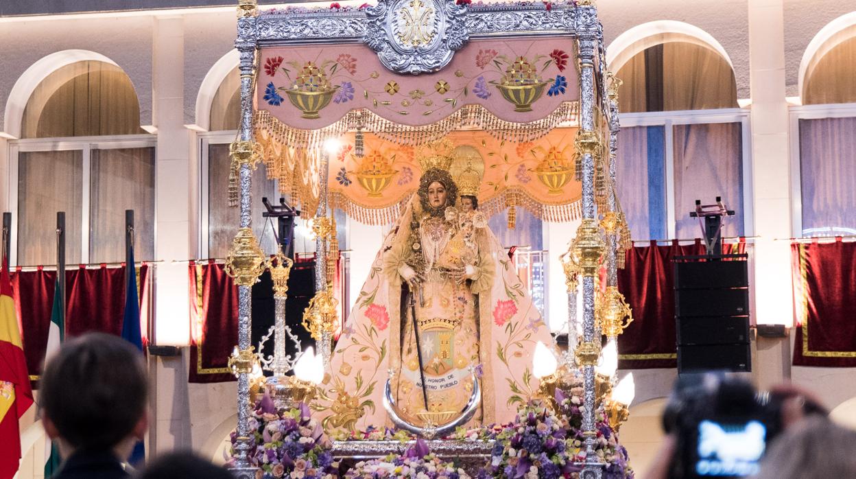 Virgen de Araceli en las tradicionales fiestas aracelitanas de Lucena