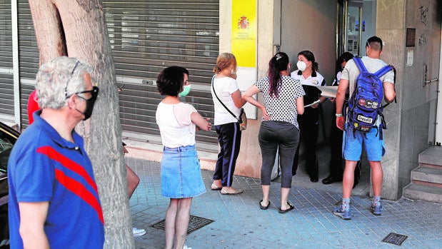 Dos de cada tres peticiones del Ingreso Mínimo Vital aún están sin resolver en Córdoba