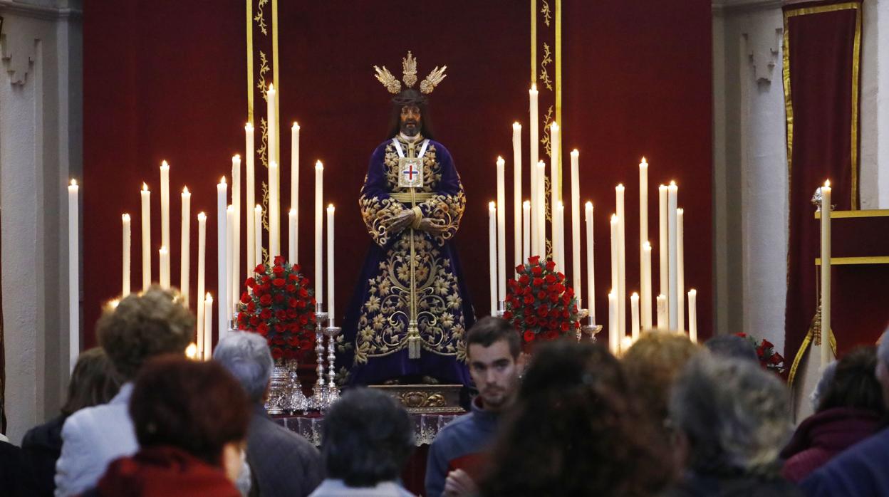 Nuestro Padre Jesús Nazareno Rescatado, el primer viernes de marzo de 2020, en que no pudo haber bespaiés