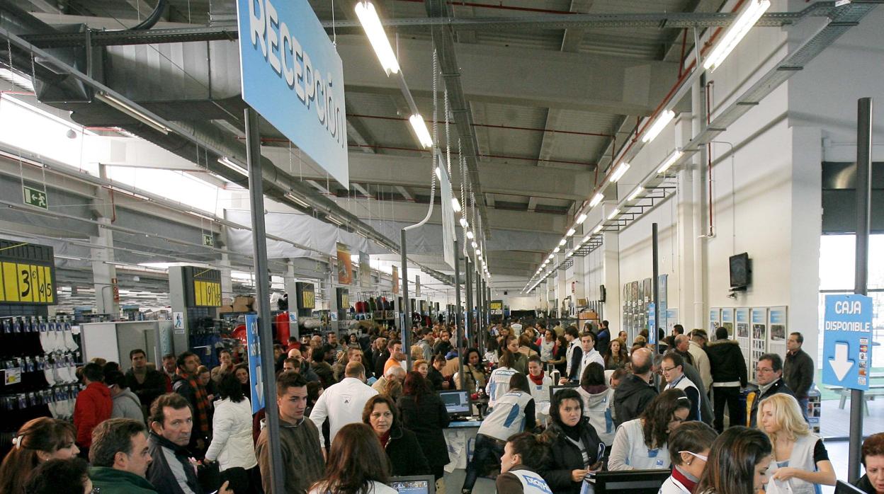 Primer día de apertura de la tienda de Córdoba