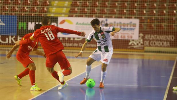 El Córdoba Patrimonio sufre para sacar un punto ante el Santa Coloma (2-2)