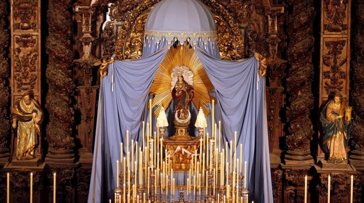 Cultos a la Inmaculada en la hermandad del Sepulcro en el 2015