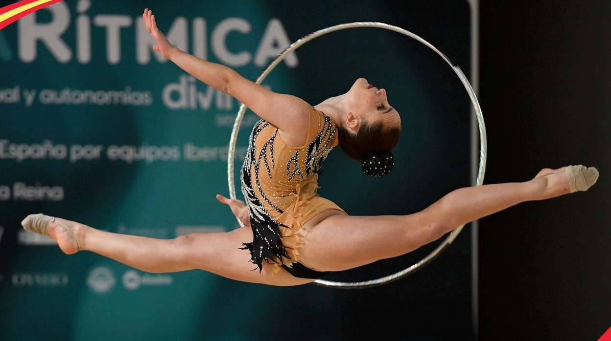 Ángela Dorado, durante un ejercicio en el Campeonato de España