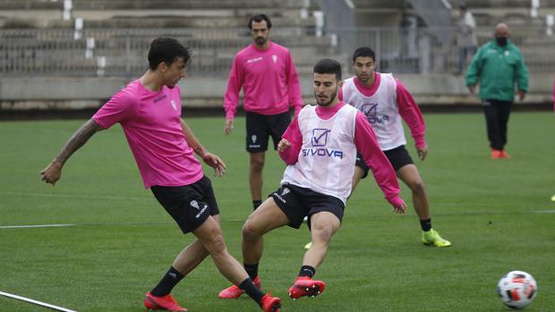 Alberto Salido, el último pasajero por debutar en el Córdoba CF