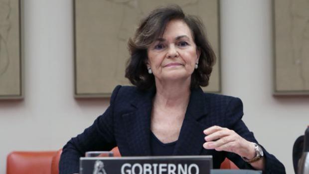 Carmen Calvo acusa de xenofobia a la Junta de Andalucía por la crisis de los inmigrantes de Canarias