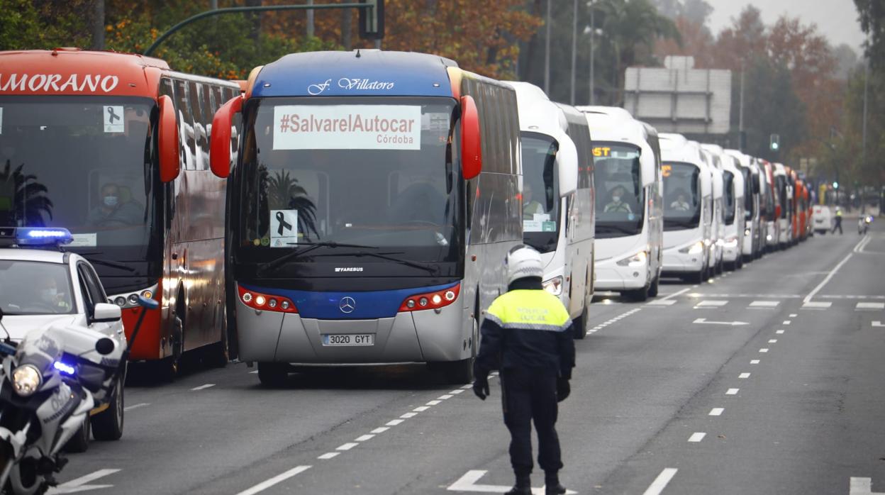 Un momento de la concentración de esta mañana en Córdoba