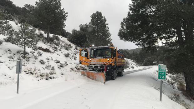 Borrasca Filomena: Más de 600 incidencias en Andalucía por el temporal de lluvia y nieve