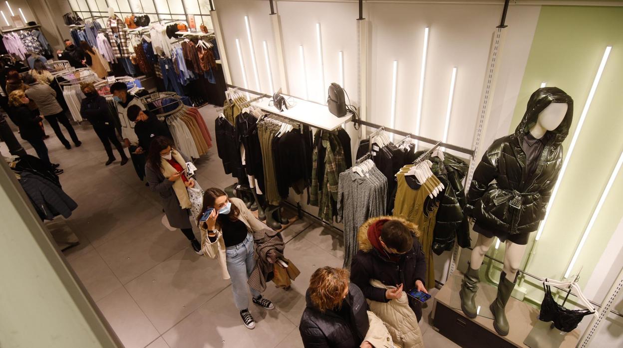 Interior de un comercio de Córdoba durante las últimas Navidades