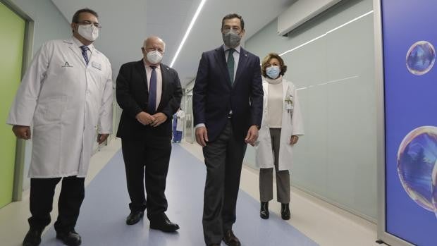 Andalucía recibe la quinta parte de las dosis que precisa el plan de vacunas