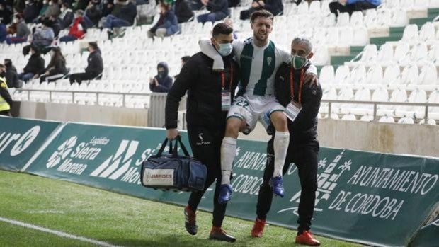 Samu Delgado, una lesión peor de lo esperado y un contratiempo para el Córdoba CF