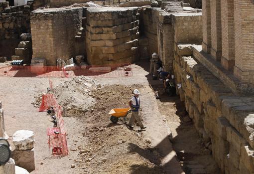 Trabajos de la primera fase en el Templo Romano de Córdoba