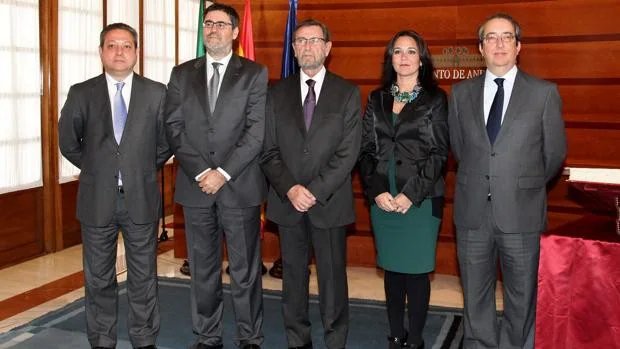 PSOE y PP renuevan la mitad de sus consejeros en la Cámara de Cuentas de Andalucía