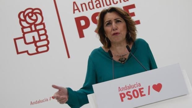 Susana Díaz calla sobre las opciones de Espadas como candidato a la Junta: «Cuando llegue el momento hablaré del PSOE»