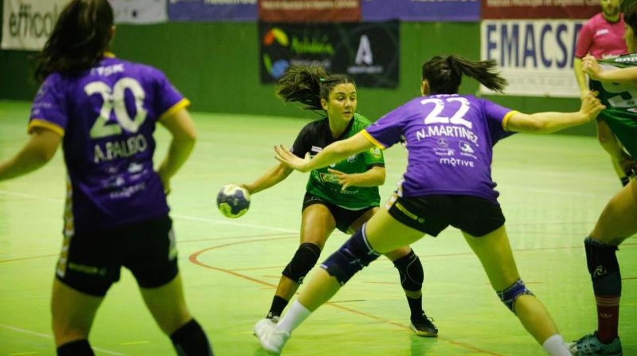 Lance del encuentro entre el Adesal y La Calzada en La Fuensanta