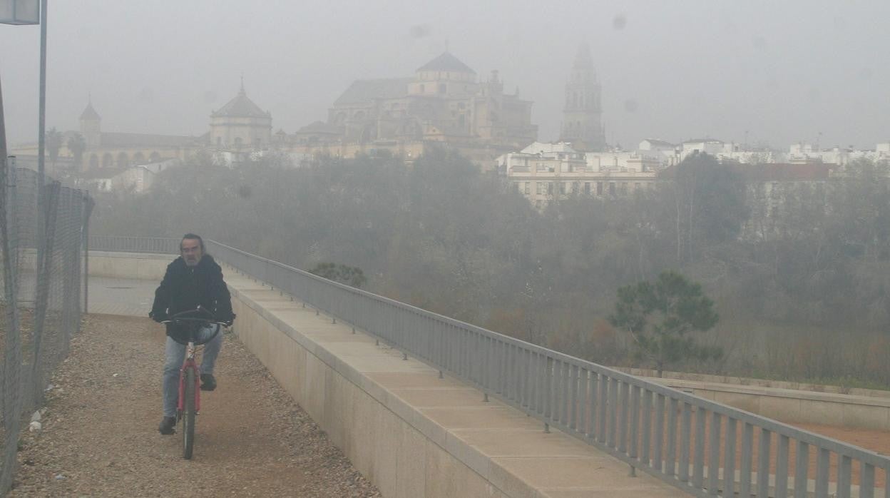 Un día de niebla espesa en Córdoba