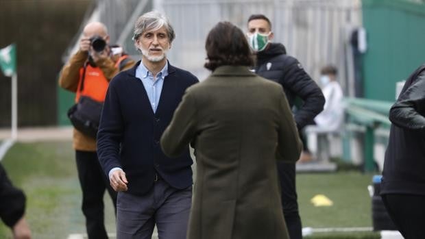 Pablo Alfaro, entrenador del Córdoba: «El equipo ha hecho mucho para merecer la victoria»