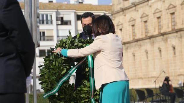 Día de Andalucía: homenaje a los ausentes y un reproche a los que se ausentan