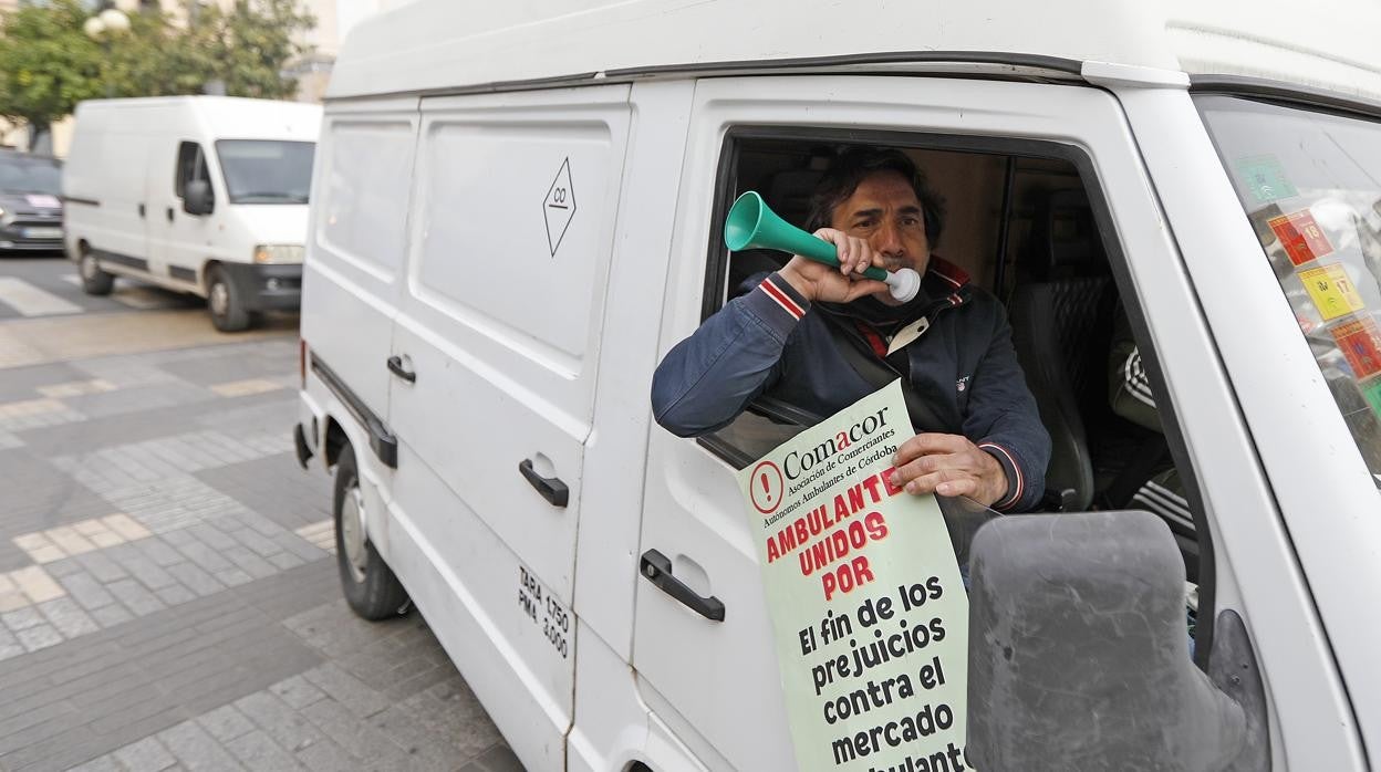 Antonio Torcuato, durante la protesta de esta mañana