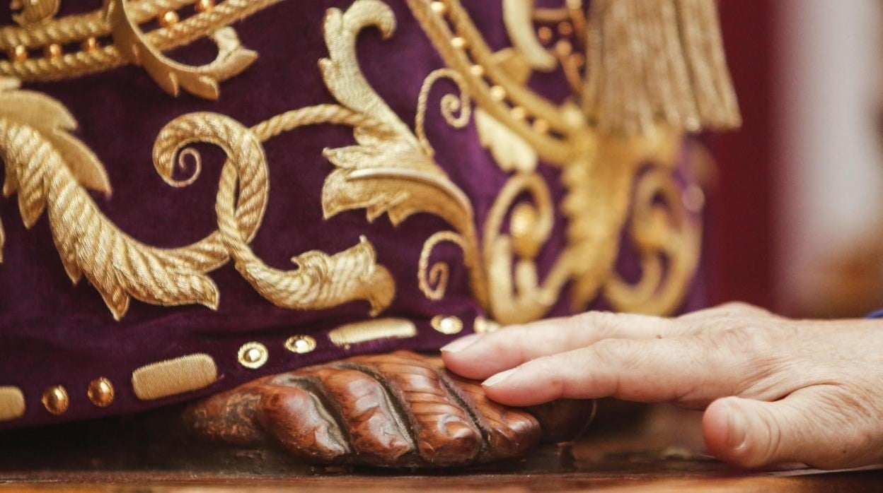 Besapiés de Nuestro Padre Jesús Nazareno Rescatado en Córdoba