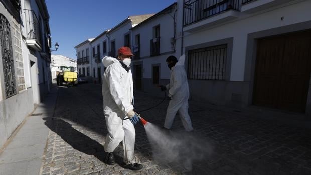 ¿Qué pueblos de Córdoba tienen menos de 50 casos por cada 100.000 habitantes de incidencia acumulada?