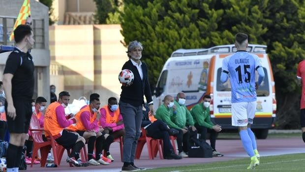 Pablo Alfaro, entrenador del Córdoba: «Hemos venido a vencer y se ha conseguido»