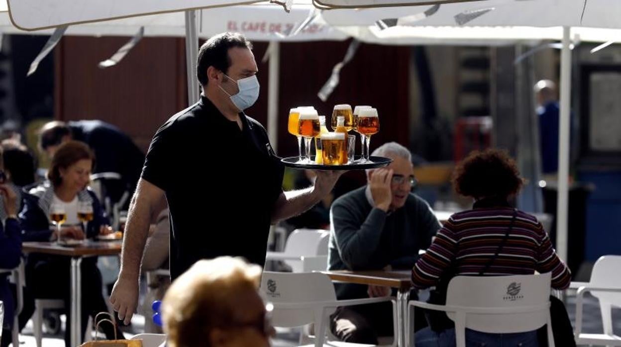 Una terraza de Córdoba este pasado mes