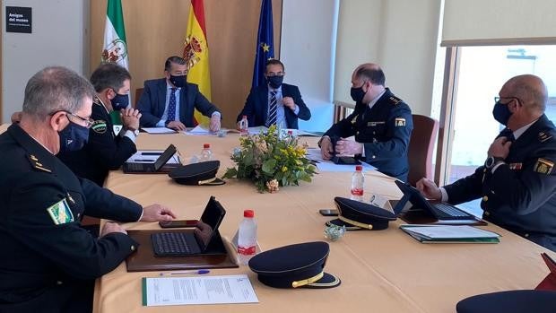 La Junta de Andalucía anuncia en Córdoba una unidad Medioambiental en la Policía Autonómica