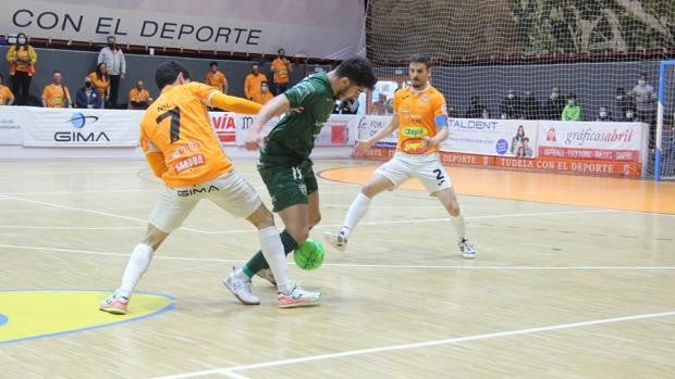 El Córdoba Futsal remonta con poderío en Tudela y vence al Ribera Navarra (3-4)