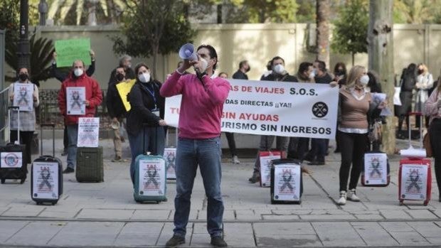 Todos los detalles de las nuevas ayudas directas de la Junta de Andalucía para sectores afectados por la crisis