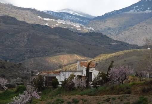 Diez espectaculares senderos naturales para recorrer en la provincia de Granada