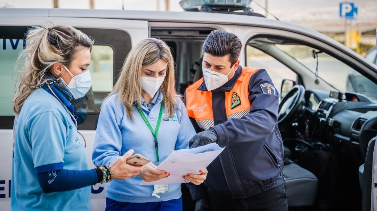 Dispositivo de vacunación en el distrito Sanitario Poniente en Almería.