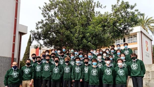 Sudaderas de Antiguos Alumnos para los estudiantes de Ahlzahir