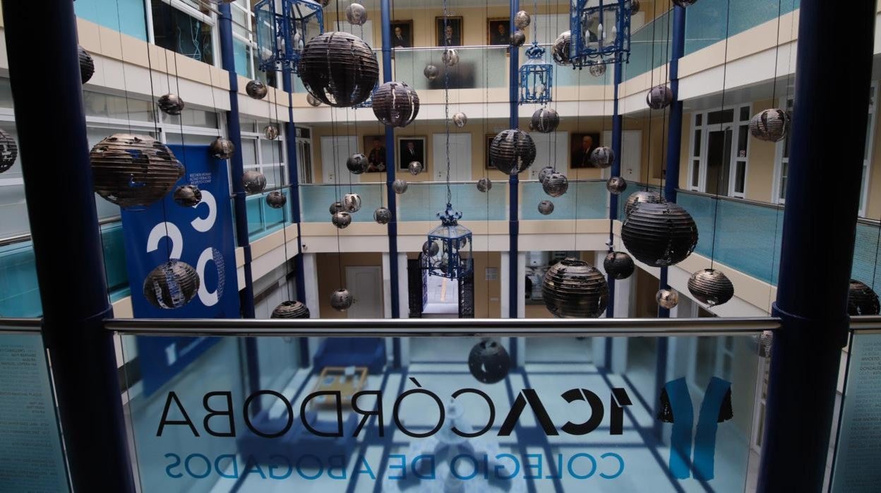 Sala de exposiciones de la sede del Colegio de Abogados de Córdoba