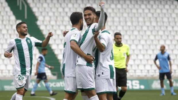 Córdoba CF | Diego Domínguez se estrena en una convocatoria en la que no está Piovaccari