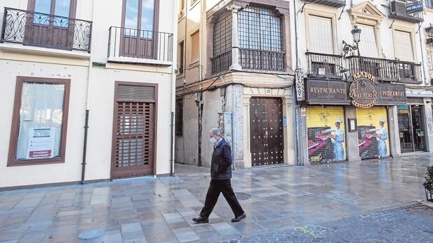 Las razones que llevan a Granada a tener la mayor tasa de coronavirus de Andalucía