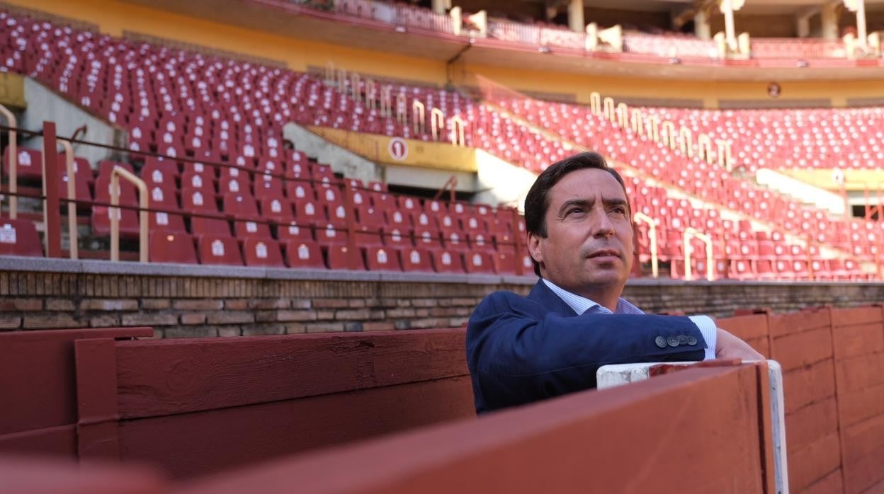 El empresario de Los Califas, en la plaza de toros