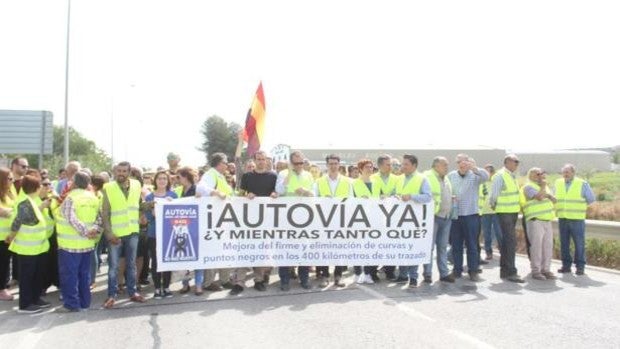 El PP acusa al Gobierno de «liquidar» el proyecto de autovía para la N-432 entre Córdoba y Granada