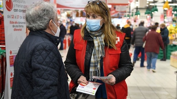 Cruz Roja refuerza el programa Desayunos y Meriendas con Corazón en Andalucía