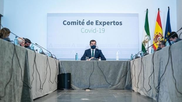 La Junta de Andalucía espera una respuesta del Gobierno antes de reunir al comité de expertos