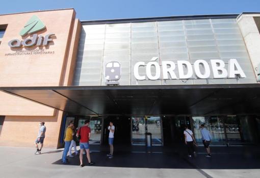 Imagen de la entrada de la Estación de Córdoba