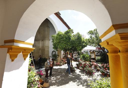 Patio del monasterio de Santa Marta