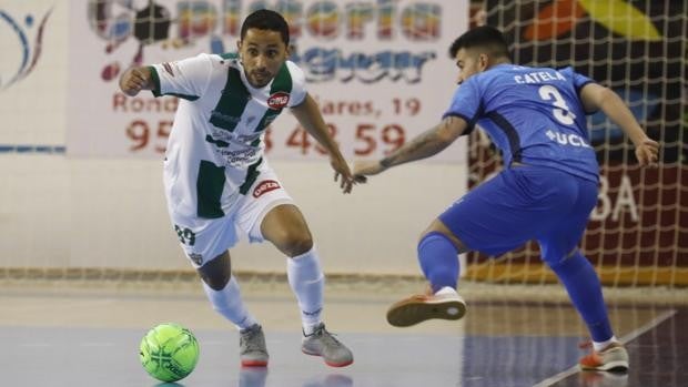 El Córdoba Patrimonio de la Humanidad suma (0-0) ante el Valdepeñas en un duelo vibrante