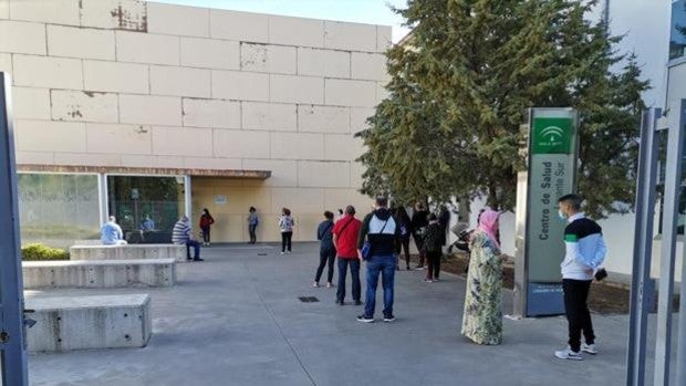 Sanitarios en primera línea en Córdoba| «Enfrentarnos al Covid es nuestra obligación, pero no nos han protegido bien»