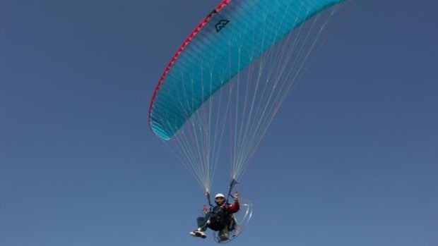 Muere en Ronda una mujer belga de 51 años en un accidente de parapente