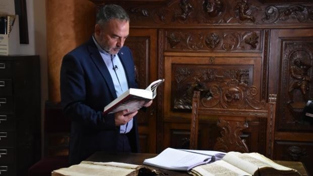 Foro Cultural ABC | Sánchez Adalid: «Córdoba pasó de ser la Nueva York de la época a vivir el espanto»