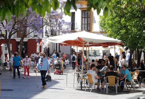 Terrazas abarrotadas en Córdoba a mediados del mes pasado