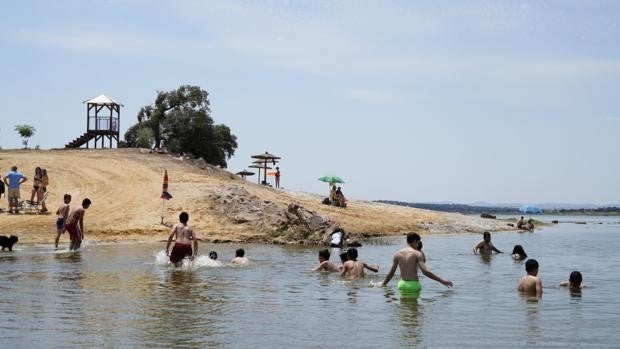 Los baños de verano vuelven a la provincia de Córdoba en piscinas y embalses